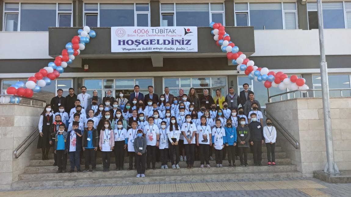Şehit Anıl Kemal Kurtul Ortaokulu Fotoğrafı
